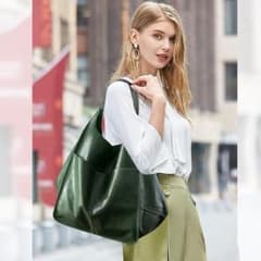 大容量トートバッグ　Puレザー　48cm×32cm×25cmのサムネイル