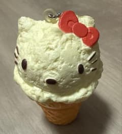 ☆レア☆ハローキティちゃん【アイスクリームキーホルダー】 - メルカリ