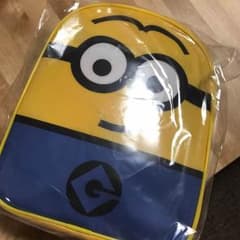 ミニオンズリュックお菓子入りのサムネイル