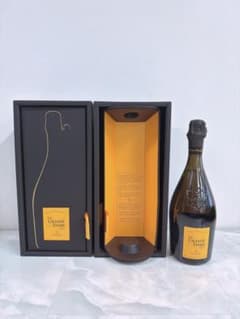 Veuve Clicquot LA GRANDE DAME 2012 2本セット - メルカリ