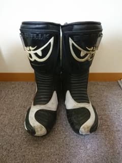 ベリックレーシングブーツ EUR38のサムネイル