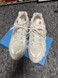 と*き様 NIKE SHOX tl ホワイト スニーカーのサムネイル