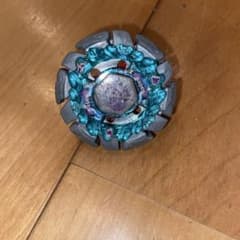 ベイブレード こま ライトブルー シルバー レッドのサムネイル