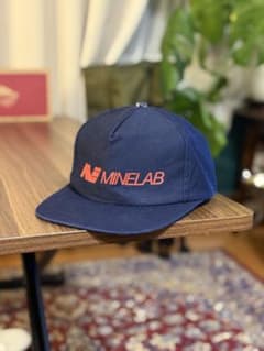 MINELAB マインラボ 企業ロゴ トラッカーキャップ 金属探知機 ネイビーのサムネイル