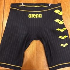 arena アリーナ 競泳水着のサムネイル