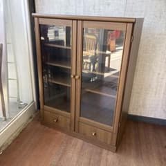昭和レトロ サニー 木製 ガラス戸キャビネット 食器棚 飾り棚 棚板可動式古道具 昭和レトロ サニー 木製 ガラス戸キャビネット 食器棚 飾り棚 棚板可動