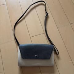 ショルダーバッグ　財布のサムネイル