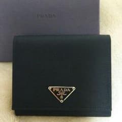 プラダ PRADA 財布 M176のサムネイル