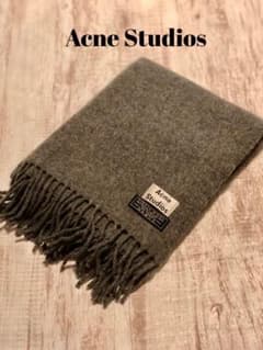 Acne Studios マフラーのサムネイル