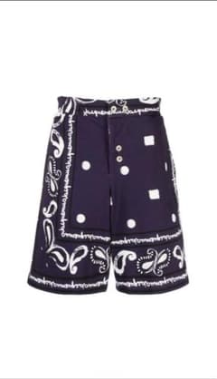 Jacquemus バミューダショーツ 23ss ポーカーズあつむ着用のサムネイル