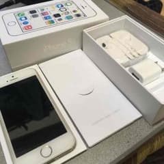 大特価！ iPhone 5s 美品 32GB ゴールドのサムネイル