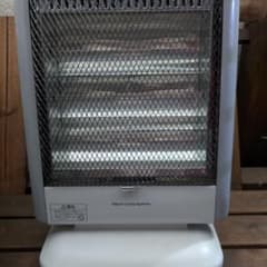 2台　日立 ハロゲンヒーター HLH-301H 電気ヒーター 本体のサムネイル