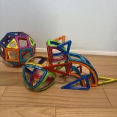 マグフォーマー　90ピース　正規品のサムネイル