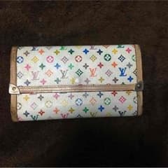 財布のサムネイル