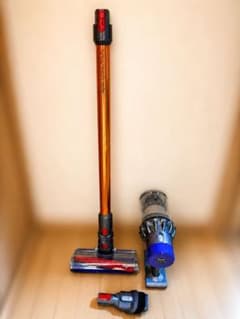 【概要欄必読】Dyson Cyclone V10 Fluffy SV12のサムネイル