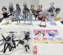 ブルーアーカイブ　アクスタ　大量まとめ売り ブルーアーカイブ 公式アクスタ 大量まとめ売り - メルカリ