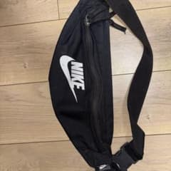 NIKE ボディバッグ ブラックのサムネイル