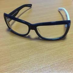ビームスとのコラボメガネのサムネイル