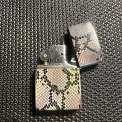 スネーク柄 オイルライターのサムネイル