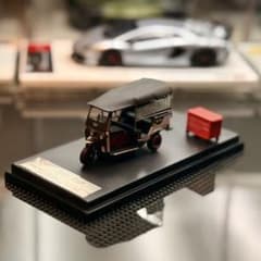 Stance Hunters 1/64 トゥクトゥク Stance Hunters x Street Wepon 1/64 Tuk Tuk – Black Ice Diecast