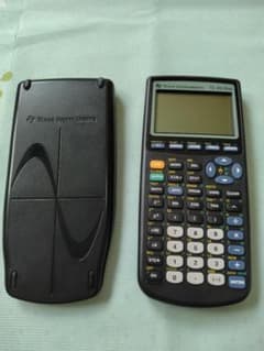 Texas Instruments TI-83 Plus 本体のサムネイル