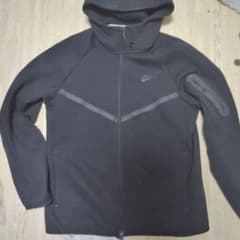 Nike テックフリース 黒 Mのサムネイル