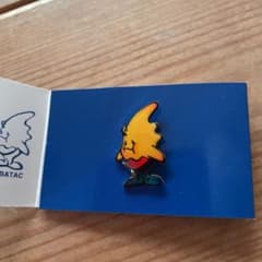 ピンバッジのサムネイル