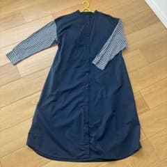 （美品）ネイビーとストライプのシャツワンピースのサムネイル