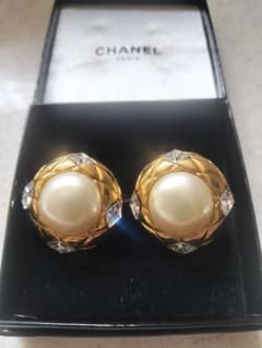 CHANEL ヴィンテージ イヤリング パール ゴールドのサムネイル