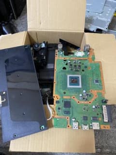 ps4cuh-2100、2000色々部品ジャンクのサムネイル