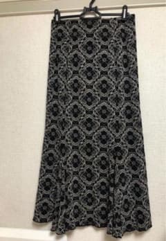 【新品】GabardineK.T 裾フレアスカートのサムネイル
