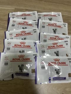 ロイヤルカナン 猫用 エイジングケア 30g×10袋のサムネイル