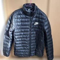 ⭐️Nike ブラック キルティング ジャケット L ⭐️極上品⭐️のサムネイル
