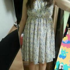 NICE CLAUP 花柄ワンピのサムネイル