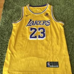 バスケットボールユニフォームのサムネイル
