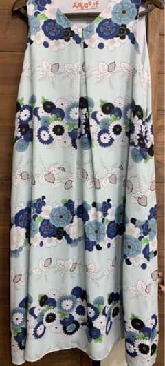 うたうさ様専用　ふりふ　　ワンピースのサムネイル