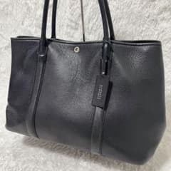 【美品】　バーニーズニューヨーク　オールレザー　トートバッグ　ネイビー　A4 美品✨バーニーズニューヨーク トートバッグ レザー ネイビー A4収納