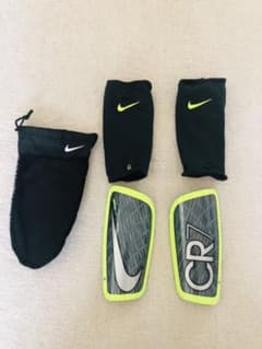 サッカー シンガードのサムネイル