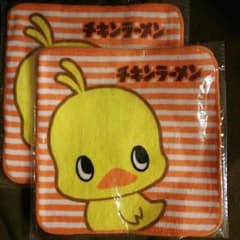 チキンラーメンのタオルハンカチのサムネイル