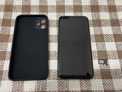 Apple iPhone 11 ブラック 本体 128Gのサムネイル