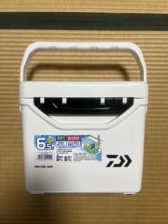Daiwa 釣り用クーラーボックス 6.5Lのサムネイル