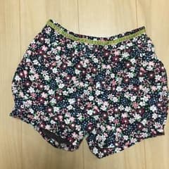 ショートパンツのサムネイル