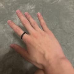 古着で買ったブラックのリングのサムネイル