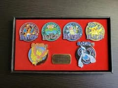 ポケモン　2000年記念のミレニアムバッチのサムネイル