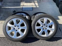 かんちゃん専用　メルセデスベンツスタッドレス　　215\55r17のサムネイル