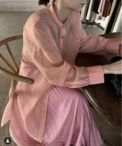 CLANE SWITCH DESIGN LONG SHEER SHIRTのサムネイル