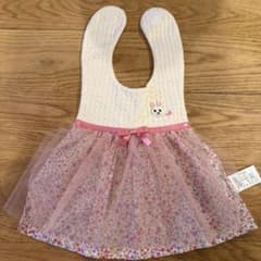 うさぎモチーフ 花柄スタイ エプロン風のサムネイル