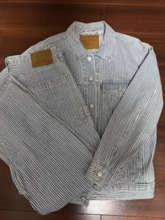 ［完売品］Levi's premiumストライプ デニムジャケットのサムネイル