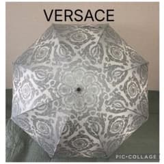 美品　VERSACE ジャンニ　ヴェルサーチ　メデューサロゴ　ワンタッチ長傘 美品 VERSACE ジャンニ ヴェルサーチ メデューサロゴ ワンタッチ長傘