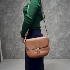 極美品✨FURLA フルラ ウラニア ショルダーバッグ 斜めがけ レザー